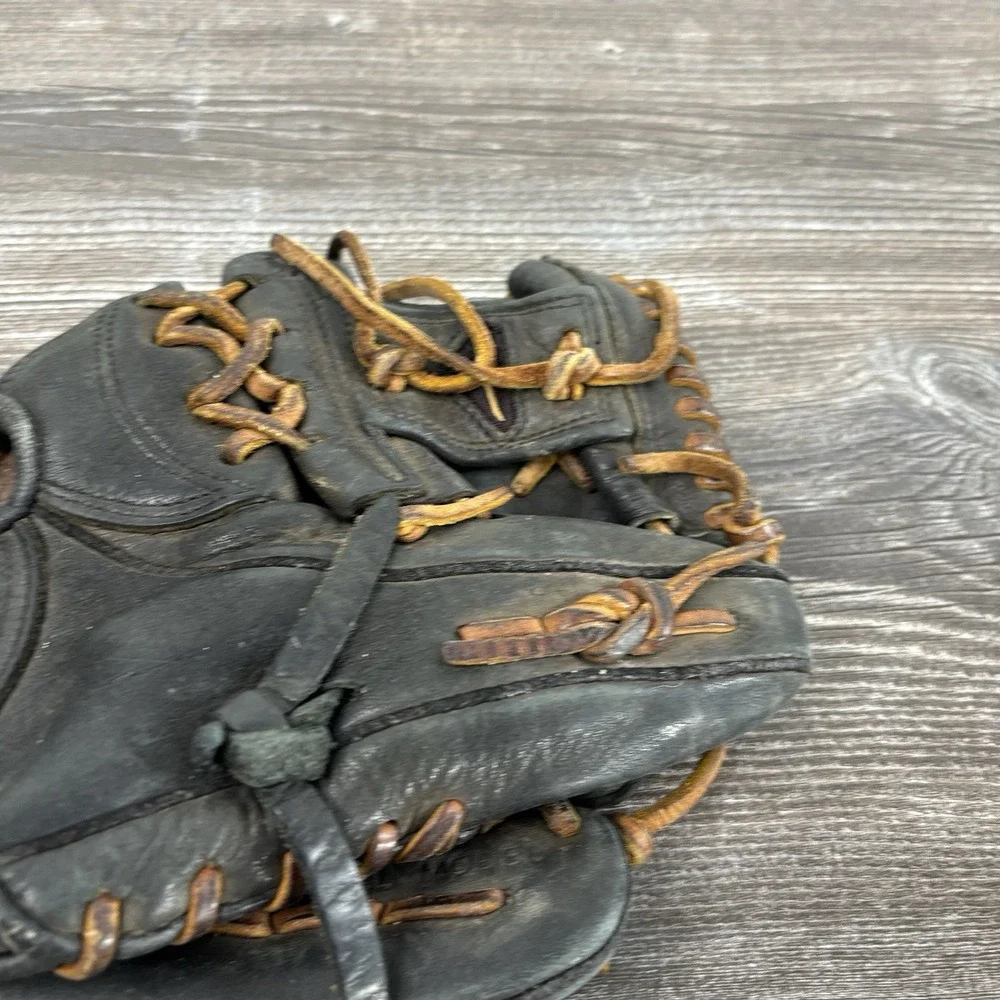 Mizuno MVP Prime Future 11.25